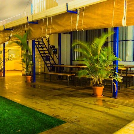 Local Colive Sarjapur Aparthotel Bangalore Luaran gambar