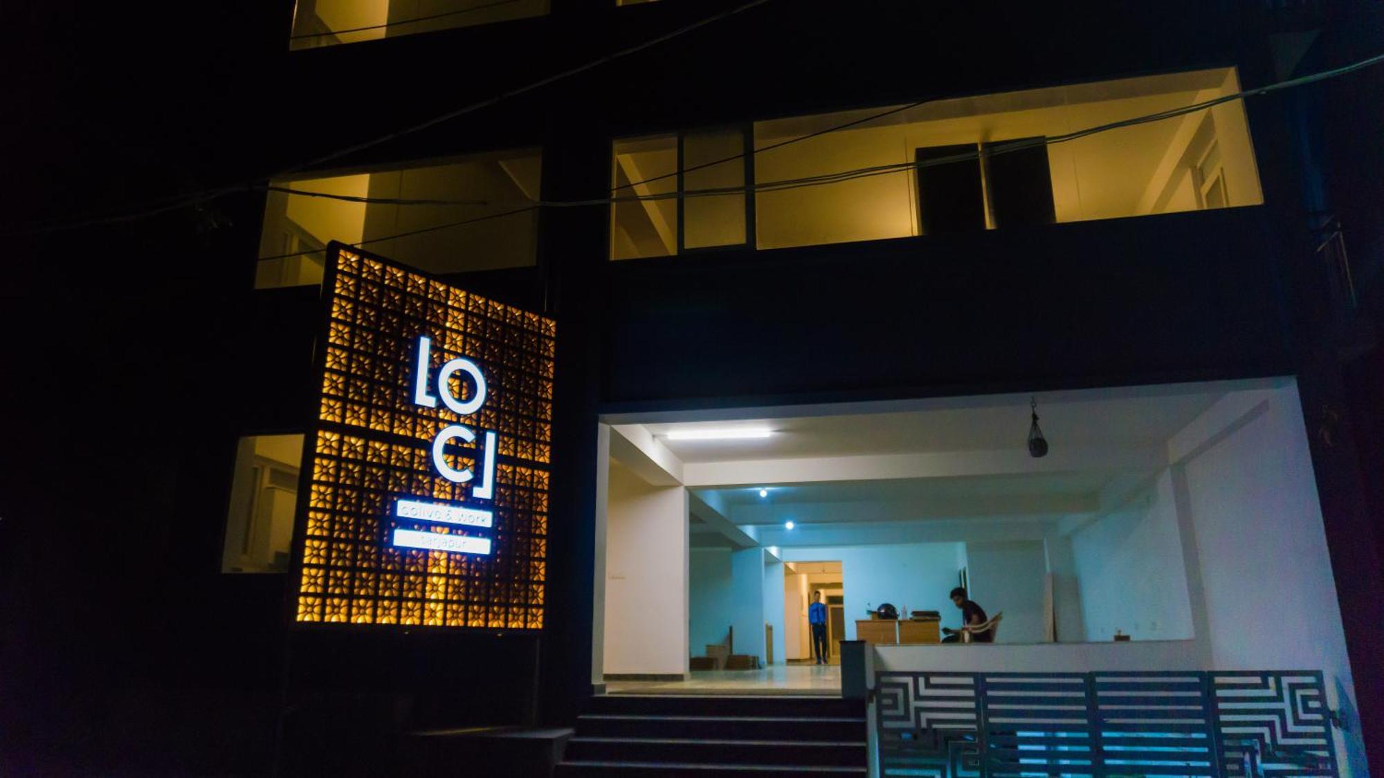 Local Colive Sarjapur Aparthotel Bangalore Luaran gambar